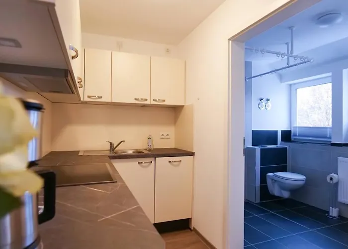 Wunderschoene Grosse In Aue *