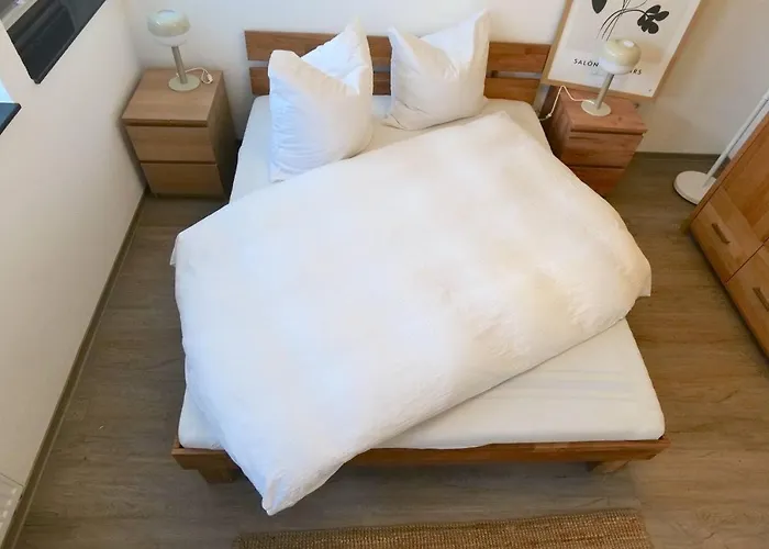 Wunderschoene Grosse In Aue